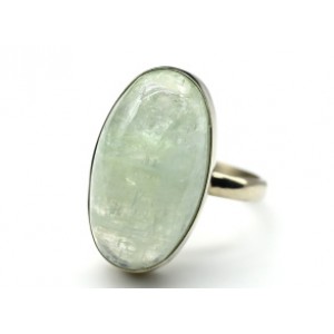 Кольцо с аквамрином " Овал " 12*21мм