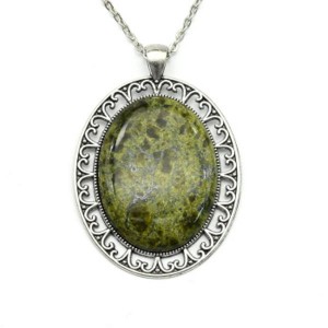 Кулон на цепочке овал 40*30мм со змеевиком, 70см