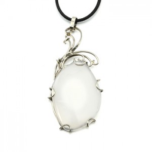 Кулон из кахолонга 31*66мм