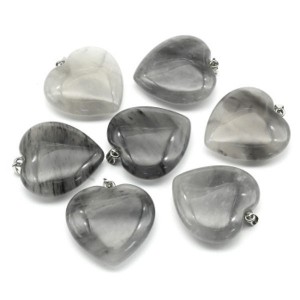 Кулон из кварца льдистого "Сердце" 40*40мм