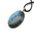 Кулон из лабрадорита "Овал" 23*37мм, вес 10,5 г Кулон из лабрадорита "Овал" 23*37мм, вес 10,5 г