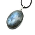 Кулон из лабрадорита "Овал" 24*35мм, вес 13,3 г Кулон из лабрадорита "Овал" 24*35мм, вес 13,3 г