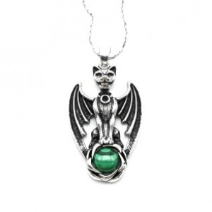 Подвеска с малахитом Летучая мышь 25*40мм