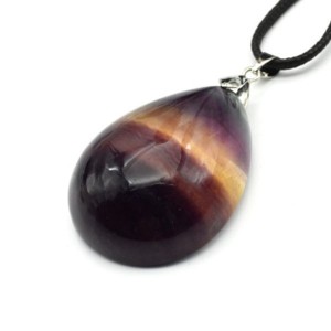 Кулон из флюорита 30*40мм, вес 30,1 г Кулон из флюорита 30*40мм, вес 30,1 г