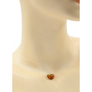 Подвеска сердце из янтаря 16*10мм на леске цв.коньячный, 41см