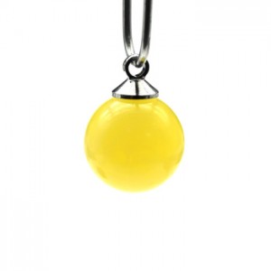 Кулон шарик из янтаря 10мм цв.молочный (иск.)