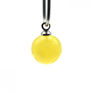 Кулон шарик из янтаря 8мм цв.молочный (иск.)