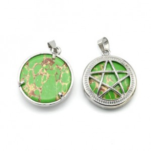 Кулон Звезда 27*27мм из варисцита цв.салатовый (иск.)