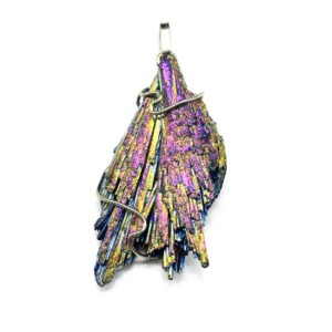 Кулон кианит титановый 23*45мм.