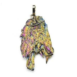 Кулон кианит титановый 29*49мм.