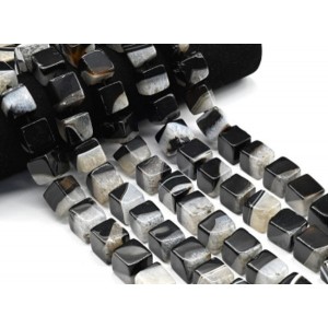 Бусины из агата черного кубик 15мм, 41см, 20 бусин
