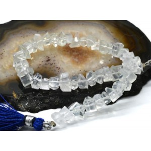 Бусины из горного хрусталя кристаллы 8-9мм, 19см, 50 бусин, 14г