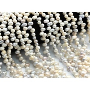 Бусины из жемчуга овал 5*9мм ассорти, 35см, 70 бусин