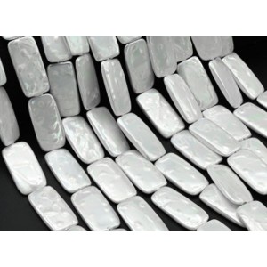 Бусины из майорки прямоугольник 15*30мм цвет белый, 39,5см, 13 бусин (иск.)