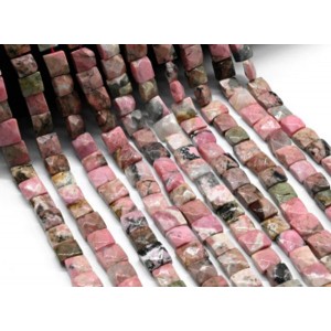 Бусины из родонита квадрат с гранями 10*10мм, 39см, 40 бусин Бусины из родонита квадрат с гранями 10*10мм, 39см, 40 бусин