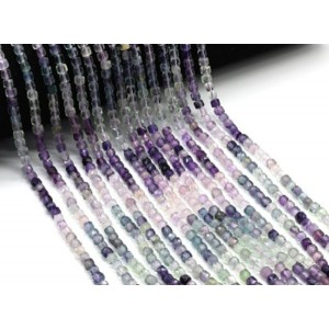 Бусины из флюорита кубик гр.4мм, 39см, 98 бусин
