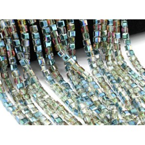 Бусины из циркона кубик гр.6*6мм цвет зеленый хамелеон, 40см, 70 бусин Бусины из циркона кубик гр.6*6мм цвет зеленый хамелеон, 40см, 70 бусин