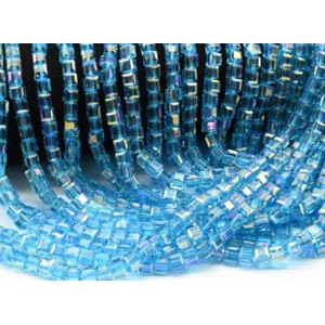 Бусины из циркона кубик гр.6*6мм цвет лазурный, 40см, 70 бусин Бусины из циркона кубик гр.6*6мм цвет лазурный, 40см, 70 бусин