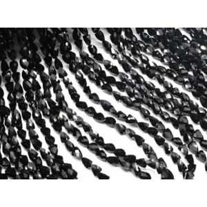 Бусины из циркона треугольник гр.4*5мм цвет черный, 39,5см, 78 бусин (иск.)