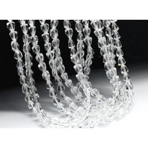 Бусины из циркона треугольник гр.4*4мм цвет хрусталь, 39см, 82 бусины (иск.)