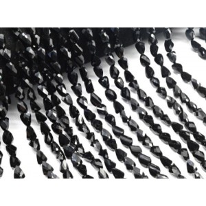 Бусины из циркона треугольник гр.6*6мм цвет черный, 39,5см, 53 бусины (иск.)