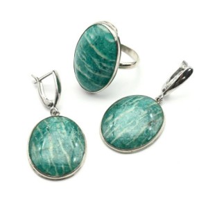 Кольцо и серьги из амазонита