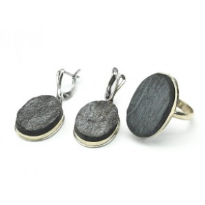 Кольцо и серьги с гематитом Кольцо и серьги с гематитом