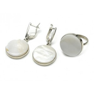 Кольцо и серьги с перламутром