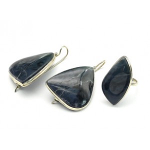 Кольцо и серьги из офита "Грация"