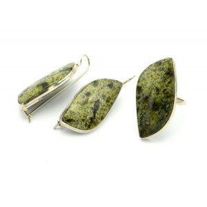 Кольцо и серьги змеевик "Грация"