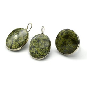 Кольцо и серьги змеевик "Овал" Кольцо и серьги змеевик "Овал"