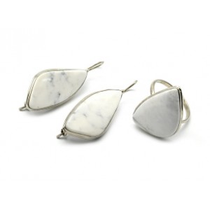 Кольцо и серьги из кахолонга "Грация"