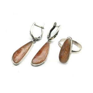 Кольцо и серьги солнечный камень (гелиолит) Кольцо и серьги солнечный камень (гелиолит)