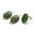Кольцо и серьги нефрит "Овал"