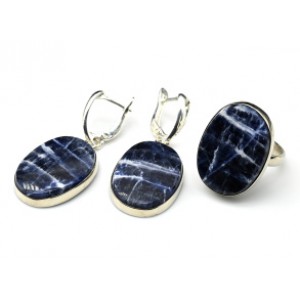 Кольцо и серьги содалит " Овал "