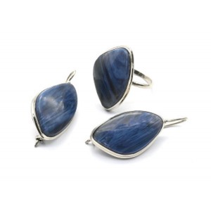 Кольцо и серьги тенгизит "Грация"