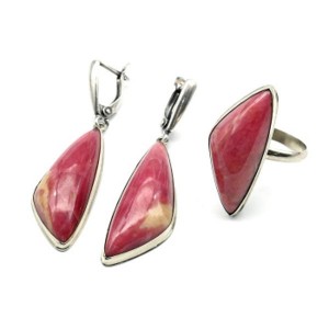 Кольцо и серьги из родонита "Грация"