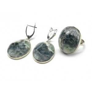 Кольцо и серьги с флюоритом "Овал"