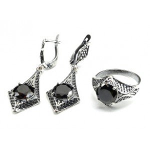 Кольцо и серьги с цирконом искусственным, цвет черный