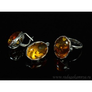 Набор с янтарём кольцо, серьги овал 16*21мм коньячный, 7,4гр. (иск.)