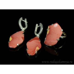 Кольцо и серьги яшма