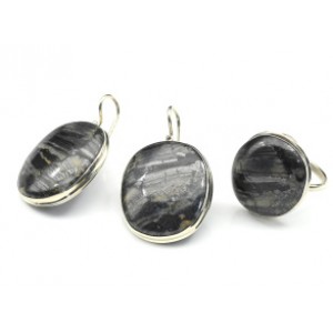 Кольцо и серьги с яшмой Кольцо и серьги с яшмой