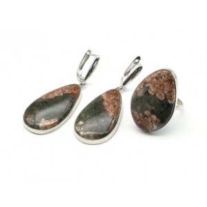 Кольцо и серьги с яшмой