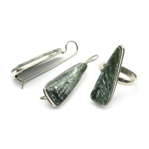 Кольцо и серьги серафинит