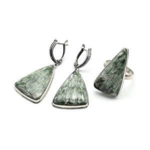 Кольцо и серьги серафинит