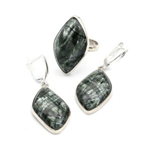 Кольцо и серьги серафинит "Грация"