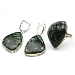 Кольцо и серьги серафинит "Грация"