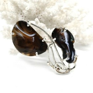 Брошь с жеодами агата бразильского 50*29мм.