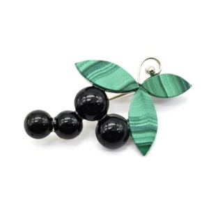 Брошь из малахита и агата  "Виноград" 47*30мм