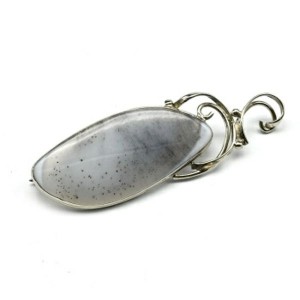 Брошь агат моховой 67*23мм.